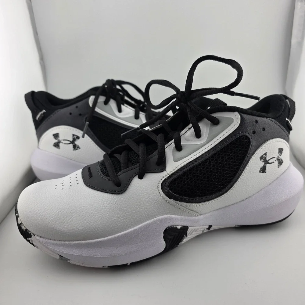 Under Armour excellent pre